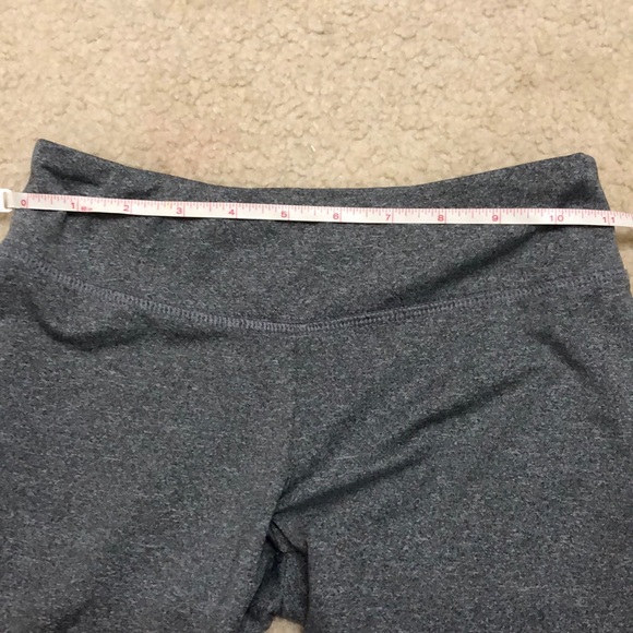 Soft and smooth gray leggings size 10 - Picture 7 of 9